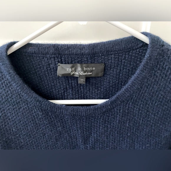 100% cashmere rag & bone pullover sweater w suede elbow patches - Picture 3 of 3